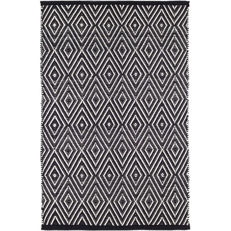 Diamond Black Ivory Handmade Reversible Indoor/Outdoor Rug
