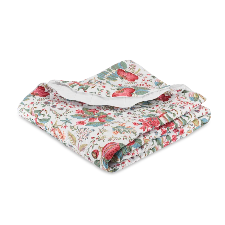 Pomegranate Pink Coral Full/Queen Cotton Quilt with Scalloped Edges