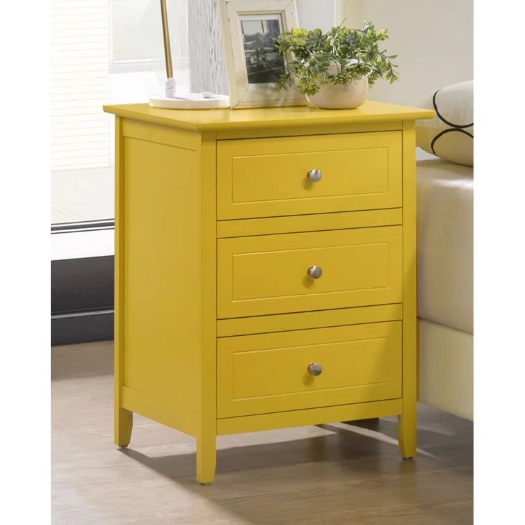 Daniel Yellow Wood Veneer 3-Drawer Nightstand