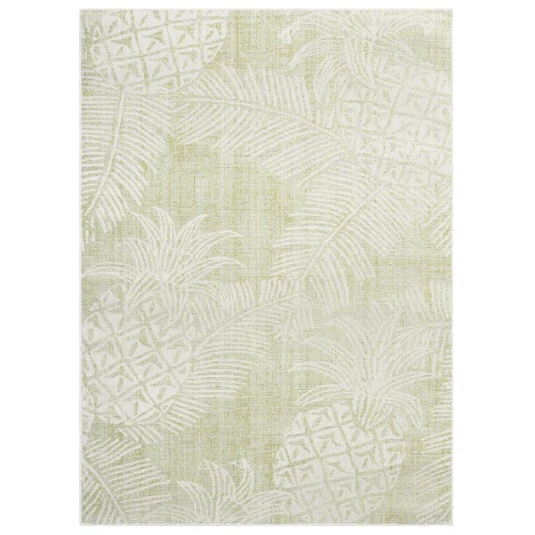 Green and Ivory 5' x 7' Synthetic Rectangular Indoor/Outdoor Area Rug