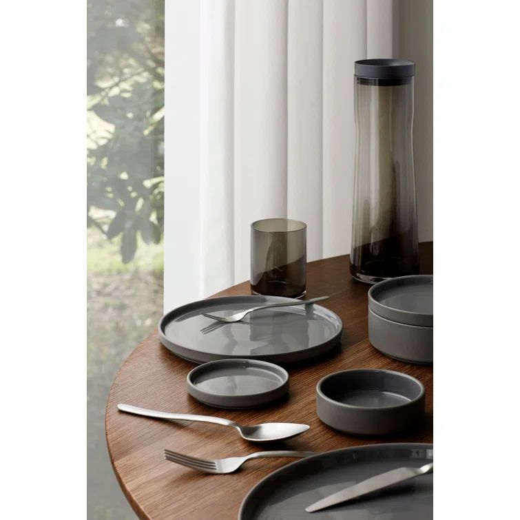 Pilar Pewter 7.88'' Round Ceramic Serving Bowl for All Occasions