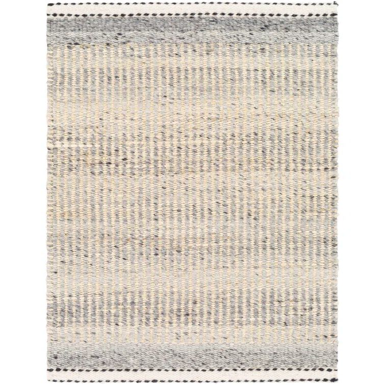 Handmade Gray Wool Blend 5' x 7' Easy Care Area Rug