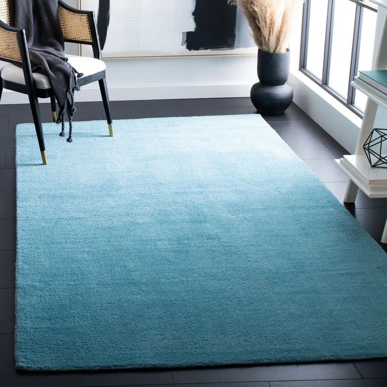 Himalaya Turquoise Hand-Loomed Wool Area Rug 8'x10'