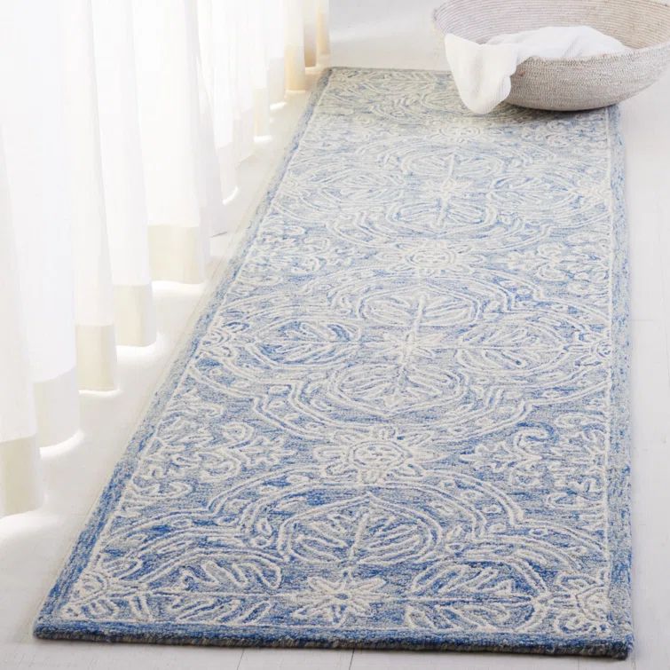 Handmade Etienne Tufted Wool Runner Rug in Blue/Ivory - 2'3" x 8'