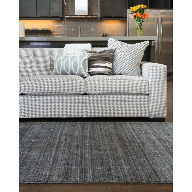 Handmade Charcoal Wool and Viscose Rectangular Rug 5' x 7'