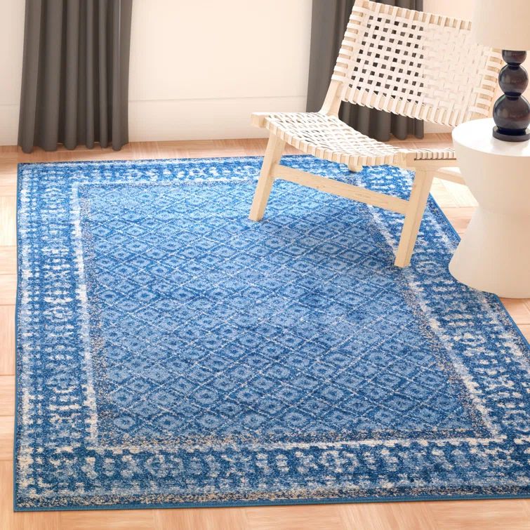 Chic Lodge Style Easy-Care Blue Synthetic 5' x 7' Area Rug
