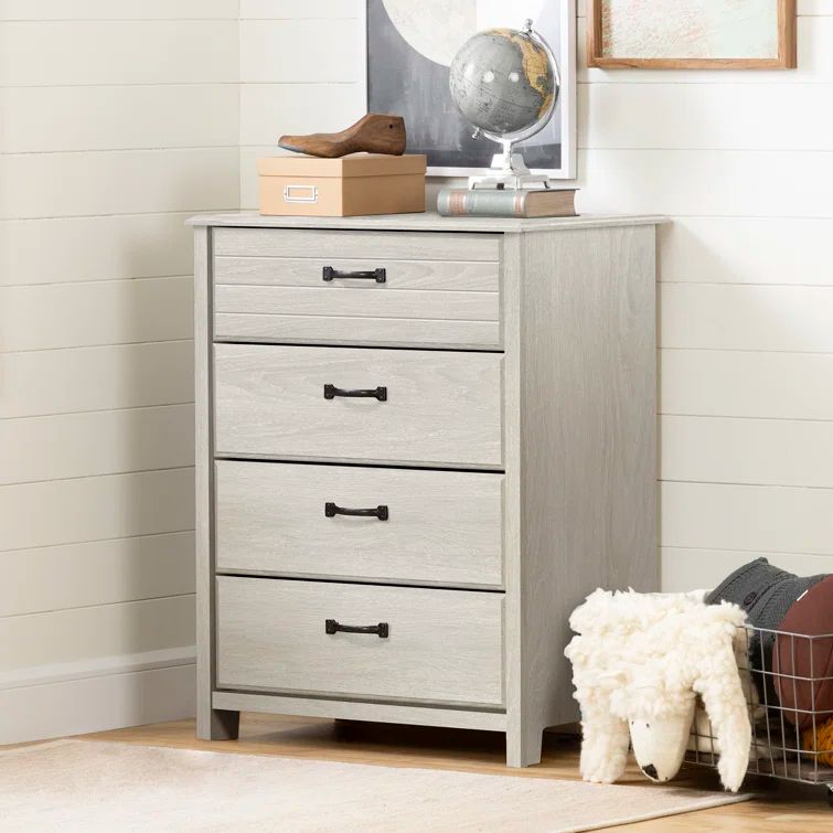 Winter Oak Traditional 4-Drawer Chest with Extra Deep Drawer