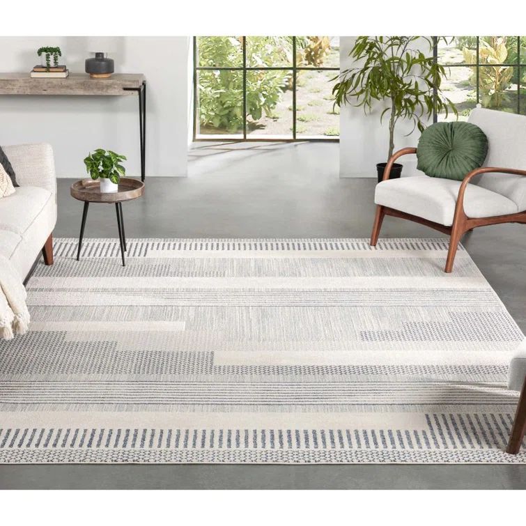Harlow Light Blue Geometric 5' x 7' Easy-Care Synthetic Area Rug
