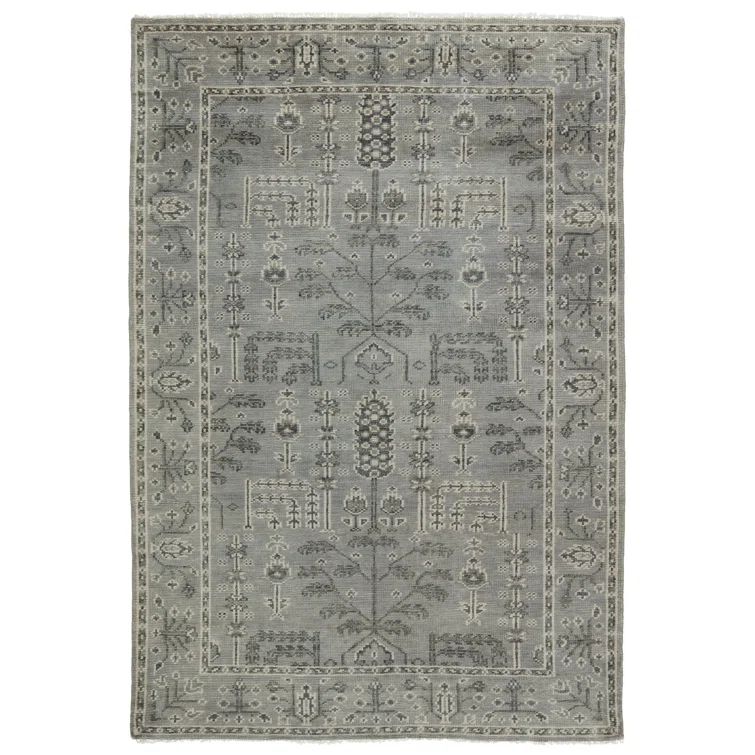 Ginerva Hand-Knotted Wool Area Rug in Subdued Gray, 10' x 14'