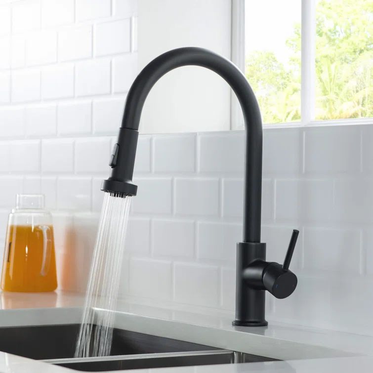 Matte Black Brass Single Handle Pull Down Kitchen Faucet