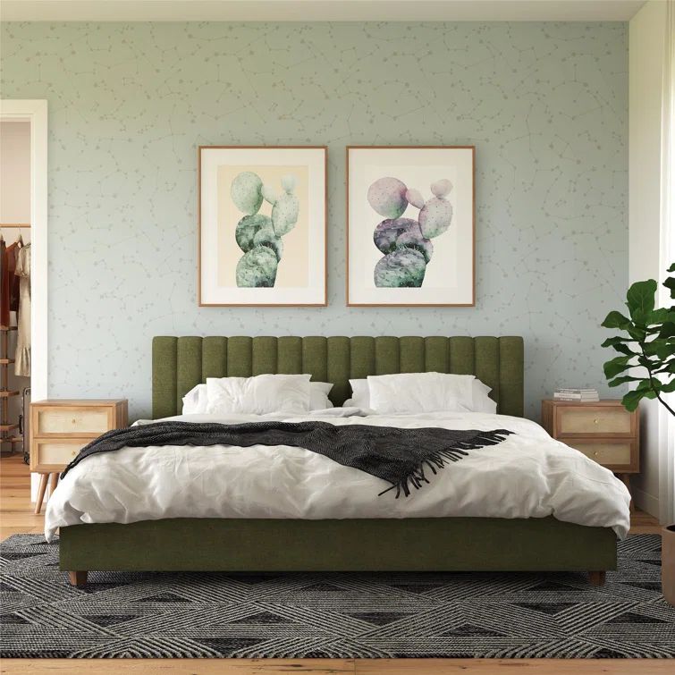 King Green Linen Upholstered Platform Bed with Oak Legs