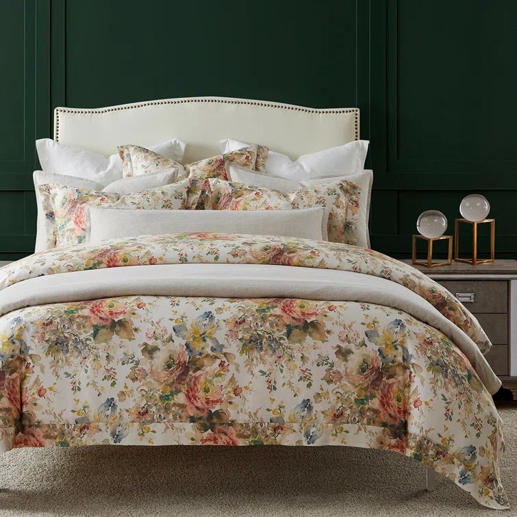 Jardin Queen Comforter in Ivory with Watercolor Floral Design