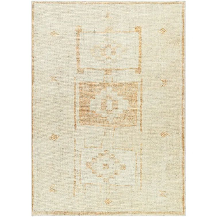 Solana Ivory & Beige Vintage-Inspired Easy-Care Area Rug - 6'7" x 6'7"