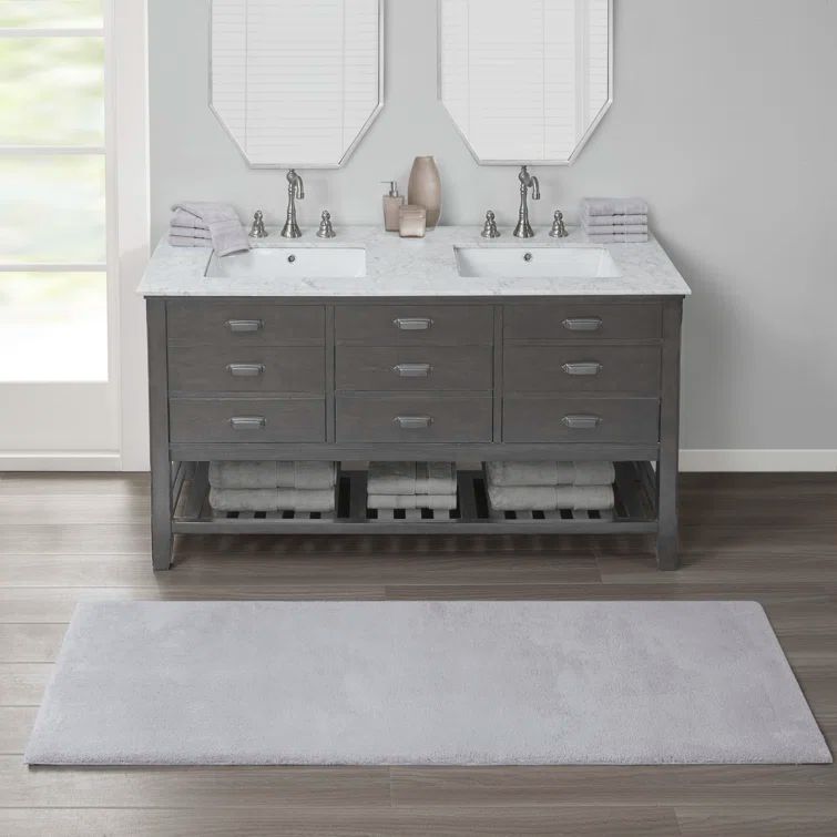 Luxurious Gray Microfiber Quick-Dry Spa Bath Rug