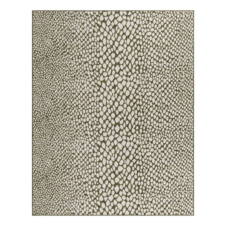 Green and Ivory Geometric 8' x 10' Outdoor Synthetic Rug