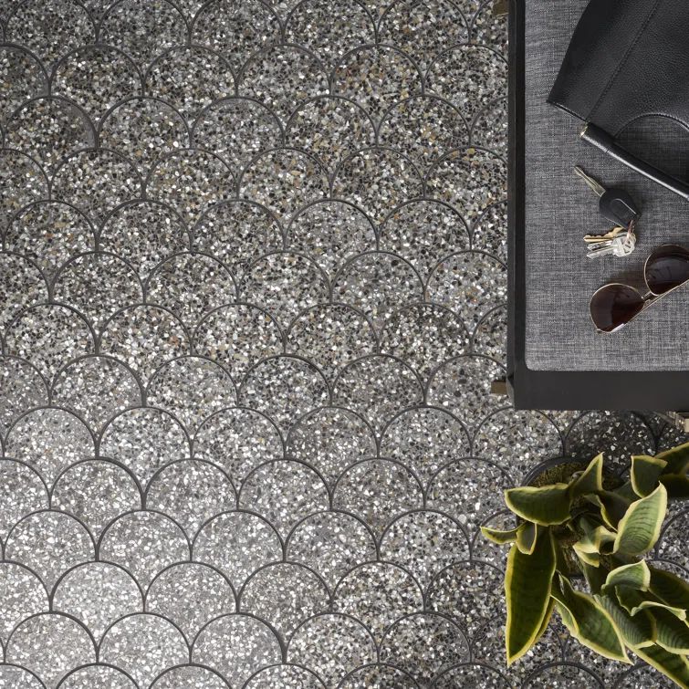 Gray Iridescent Polished Mosaic Fish Scale Tile