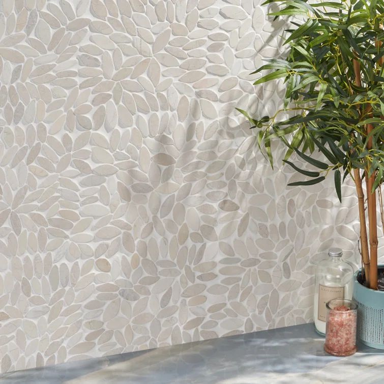 White Pebble Natural Stone Mosaic Tile for Floors and Walls