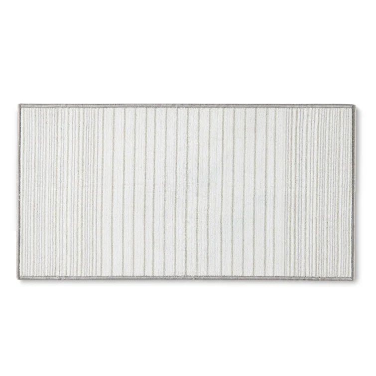 Layne Silver/Grey Tufted Washable Rectangular Area Rug