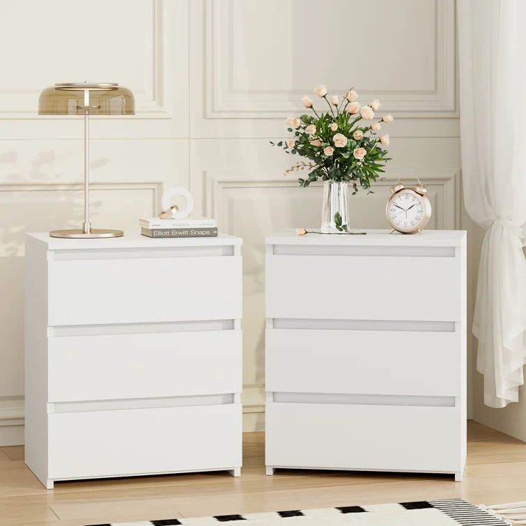 White Manufactured Wood 3-Drawer Nightstand Set