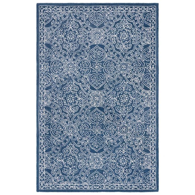 Navy and Ivory Hand-Tufted Wool 5' x 8' Area Rug