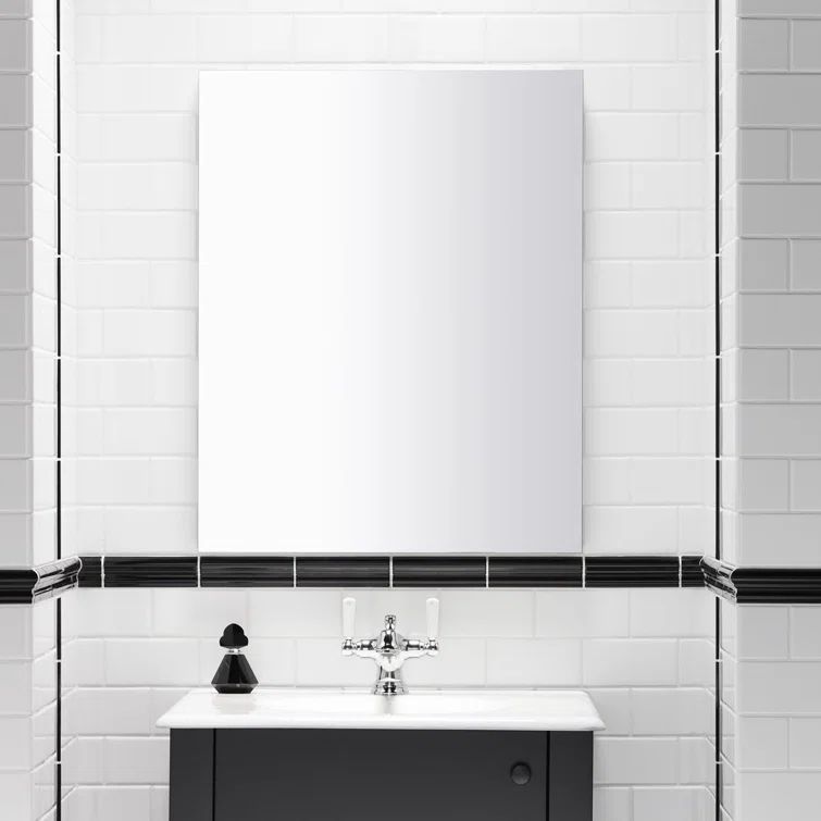 Verdera Sleek 30" Aluminum Frameless Medicine Cabinet with Adjustable Shelves