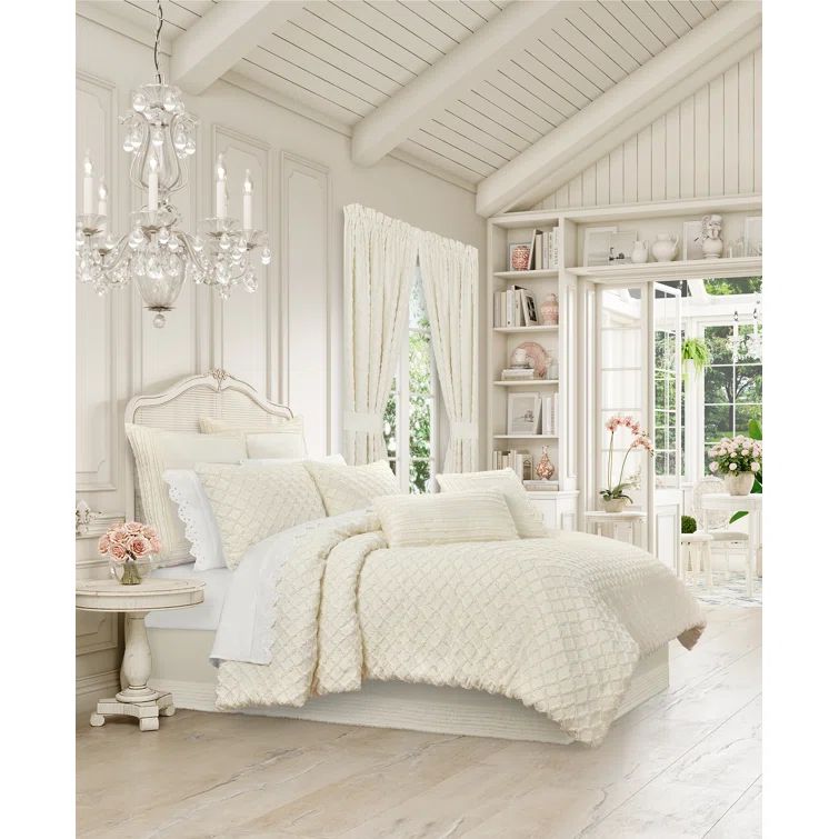 Lilith Cream Full Reversible Comforter Set with Shams