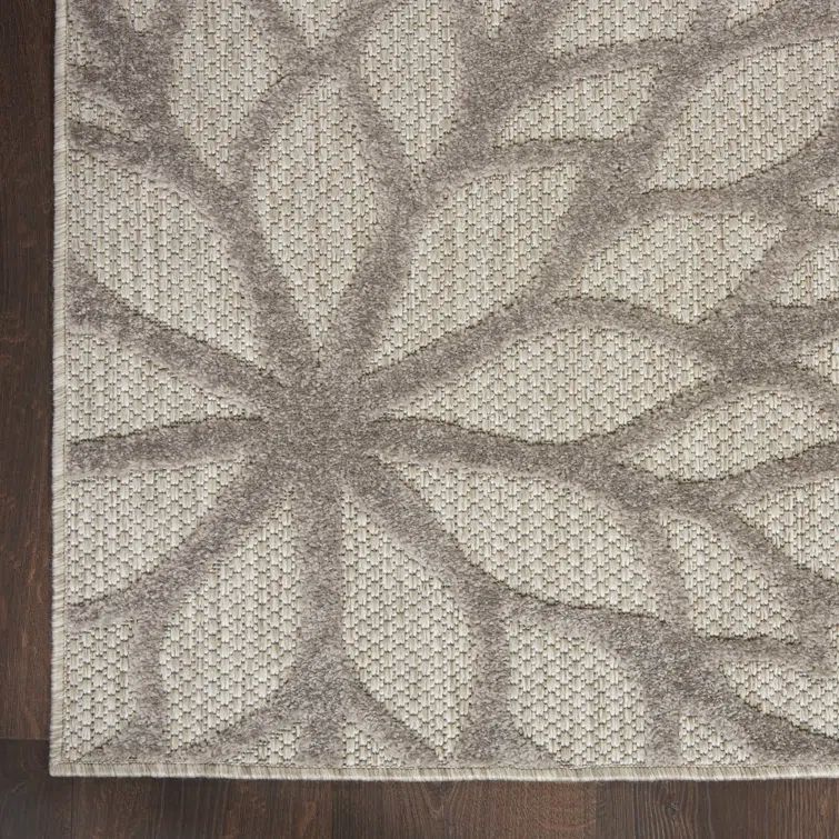 Aloha Silver Grey Floral Bloom 2' x 6' Synthetic Runner Rug