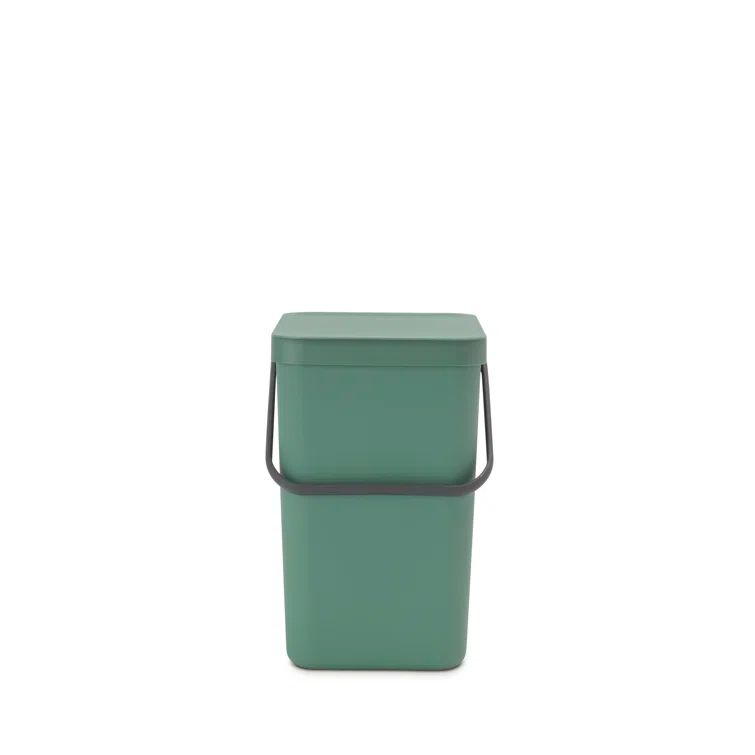 Fir Green Plastic Recycling Bin with Removable Lid, 6.6 Gallon