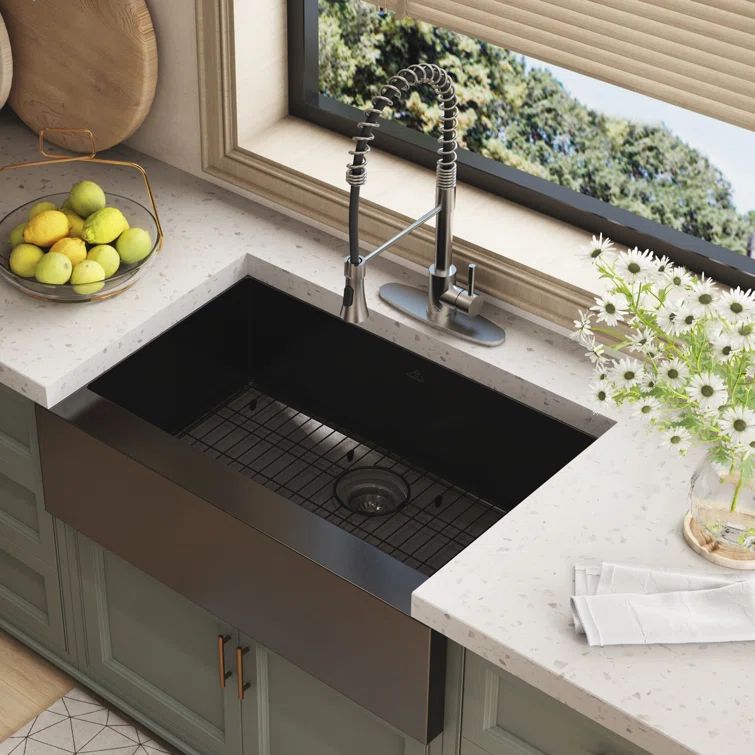 33" Black Stainless Steel Farmhouse Kitchen Sink with Brushed Nickel Faucet