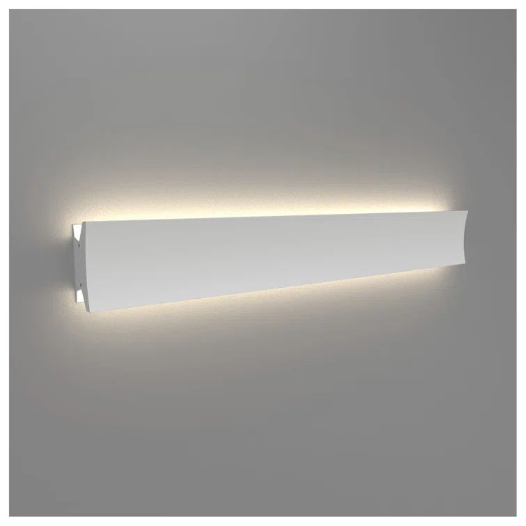 Elegante 36" White Aluminum Mono LED Wall/Ceiling Light