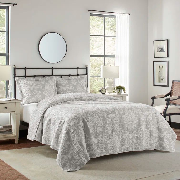Venetia Gray Reversible Cotton Full Quilt Set