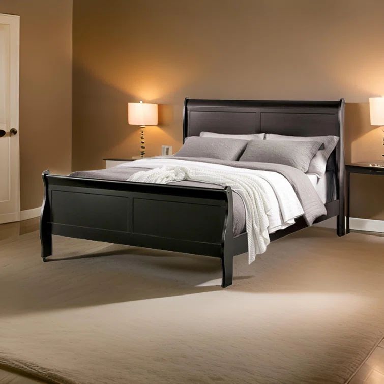 Ryla Queen Black Solid Wood Sleigh Bed with Panel Headboard