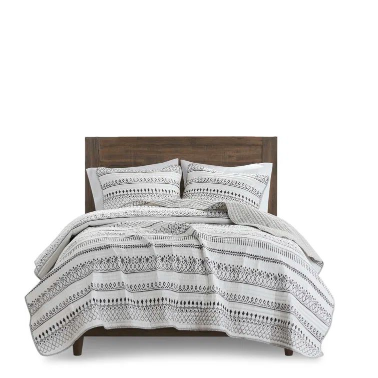 Nordic Full Reversible Microfiber Quilt Set in Blue