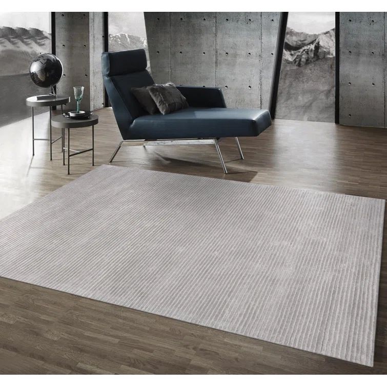 Silver Rectangular Hand-Tufted Wool and Viscose Rug 5' x 8'
