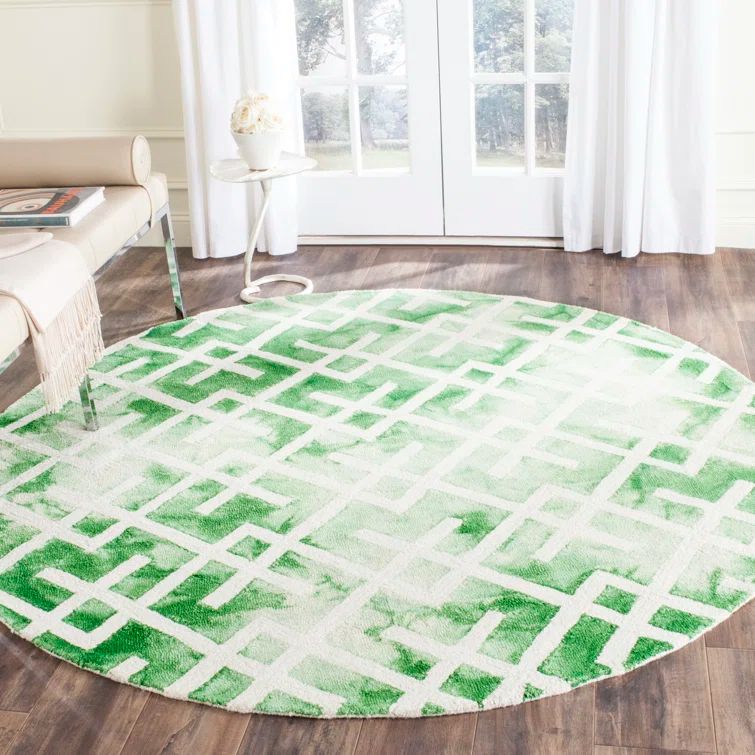 Handmade Green and Ivory Round Wool Tufted Area Rug