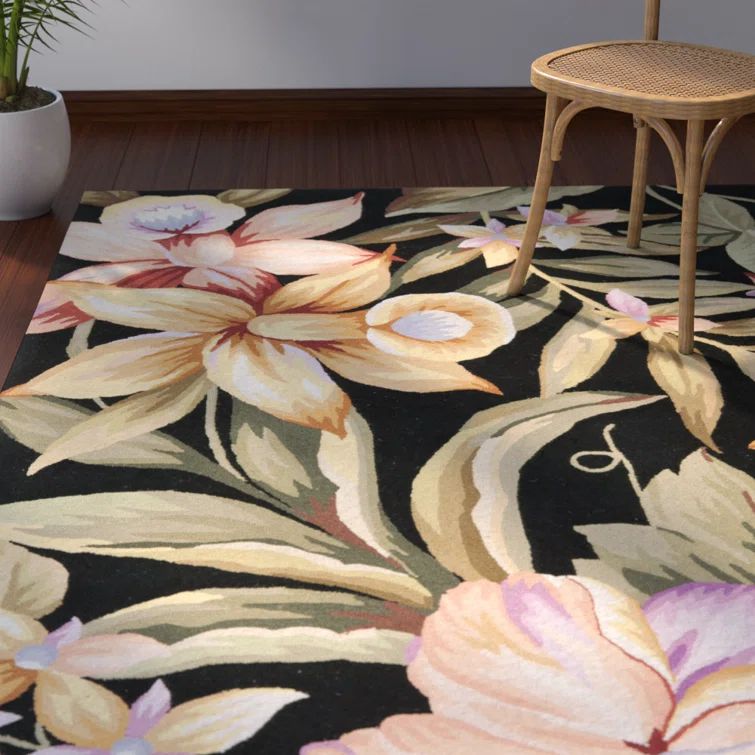 Handmade Black Floral Wool Rug, 8' x 10'