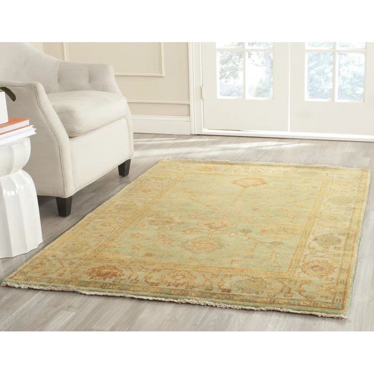 Hand-Knotted Gray Wool 9' x 12' Rectangular Area Rug