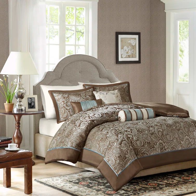 Aubrey Paisley Jacquard Full/Queen Duvet Cover Set in Blue and Brown