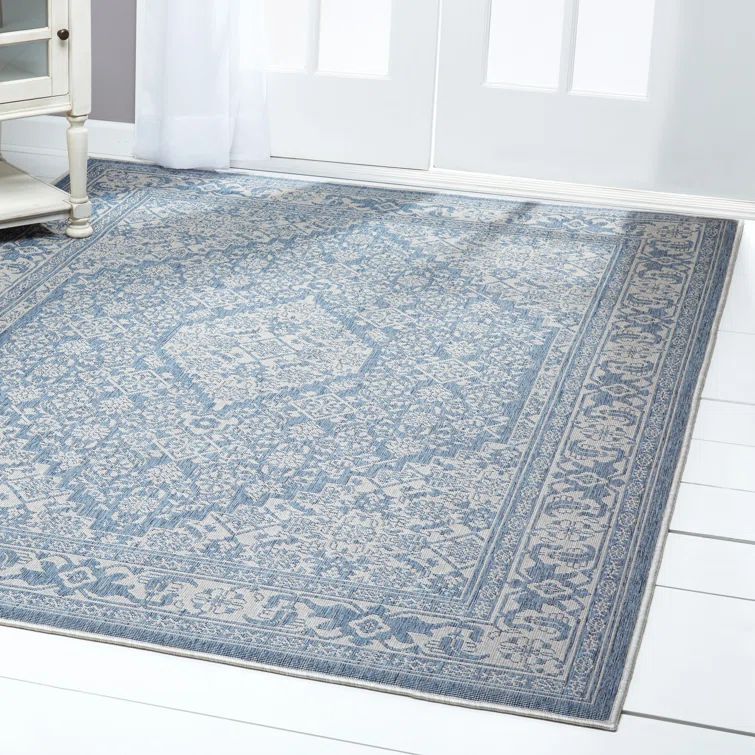 Blue/Gray Medallion 8' x 10' Easy-Care Synthetic Area Rug