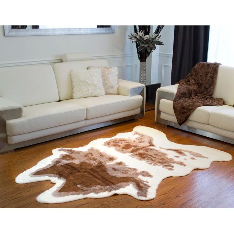 Sunray Brown & Off-White Faux Cowhide Easy-Care Rug 5'x7.5'