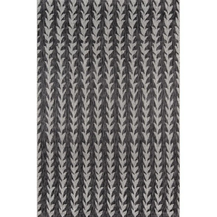 Charcoal Gray Synthetic Rectangular Stain-Resistant Rug 2x3