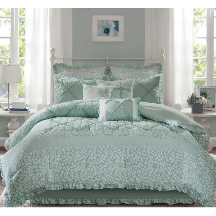 Seafoam Green Cotton Queen Comforter Set with Decorative Pillows