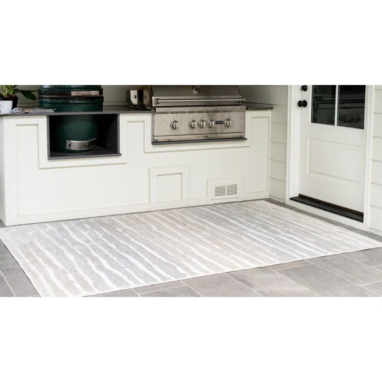 Light Gray and Beige Rectangular Synthetic Outdoor Rug 4' x 6'