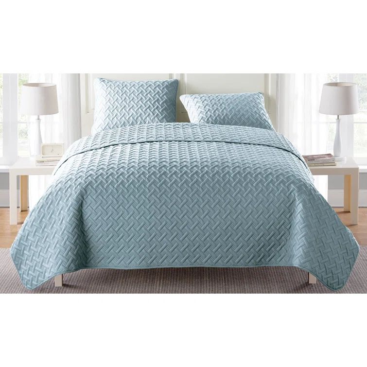 Ivory King Microfiber Reversible Basketweave Quilt Set