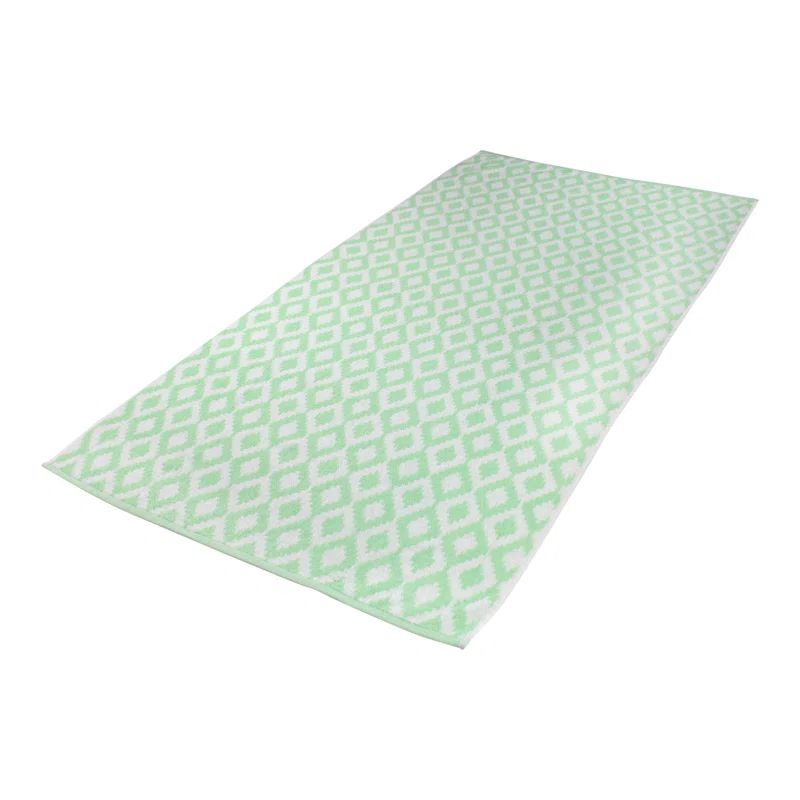 Lime Green Diamond Pattern Fade Resistant Beach Towels, 4-Pack