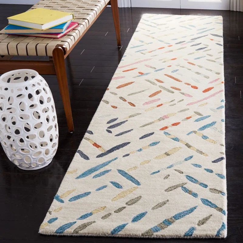 Ivory Hand-Tufted Wool Runner Rug 2'3" x 9'
