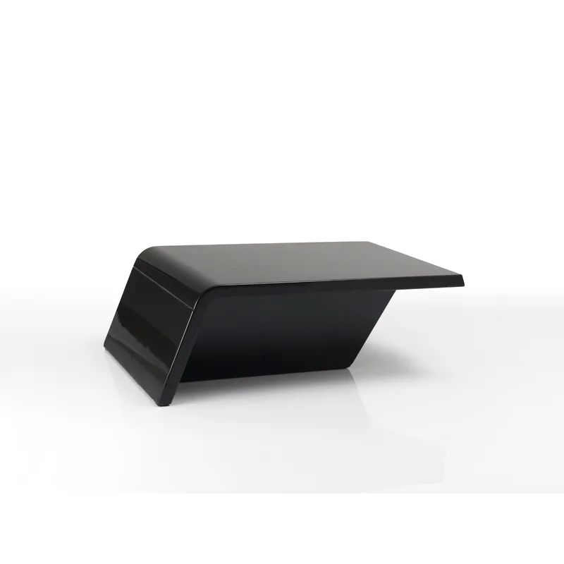 Origami-Inspired Anthracite Rest Plastic Coffee Table