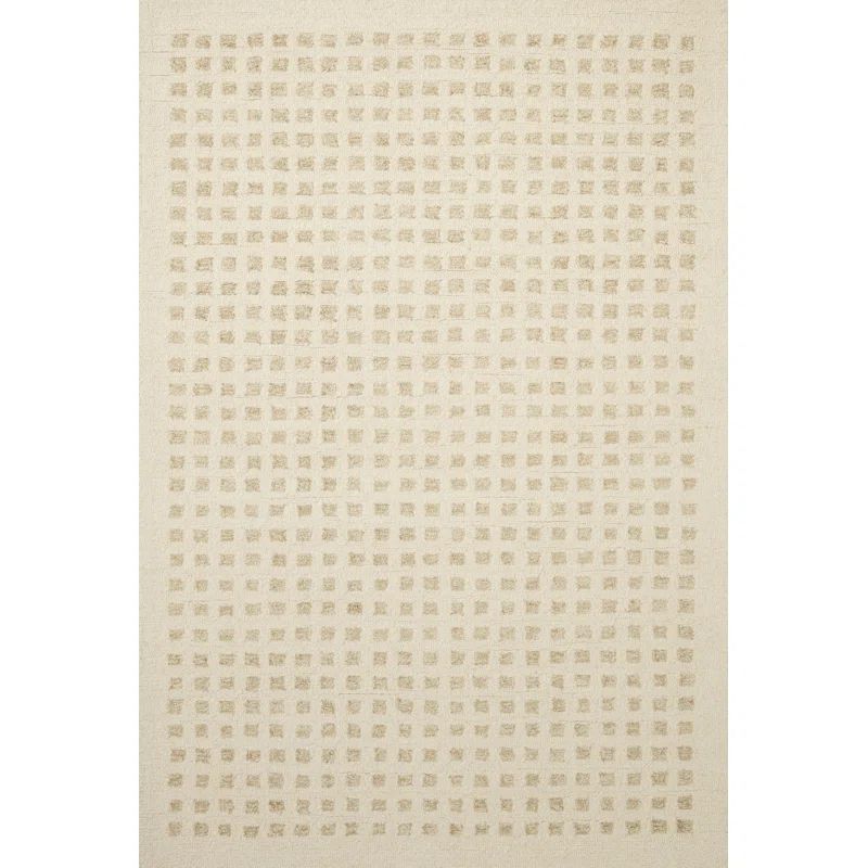 Ivory Elegance 5' x 7' Hand-Tufted Wool Rectangular Rug