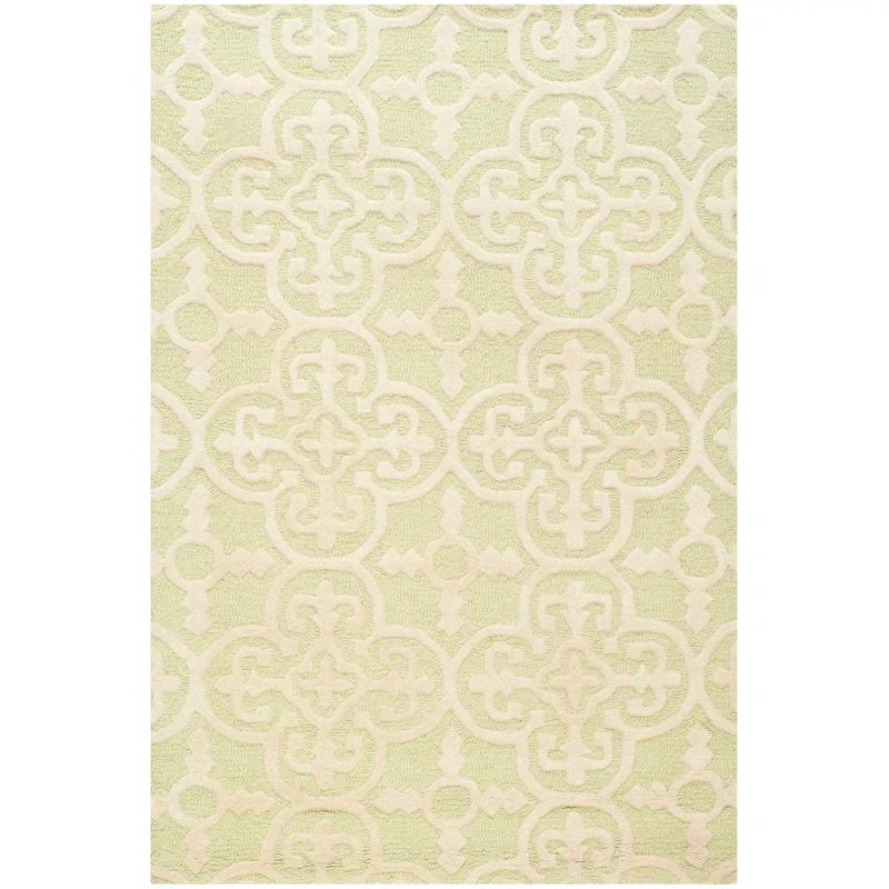 Hand-Tufted Light Green/Ivory Wool 4' x 6' Cozy Area Rug
