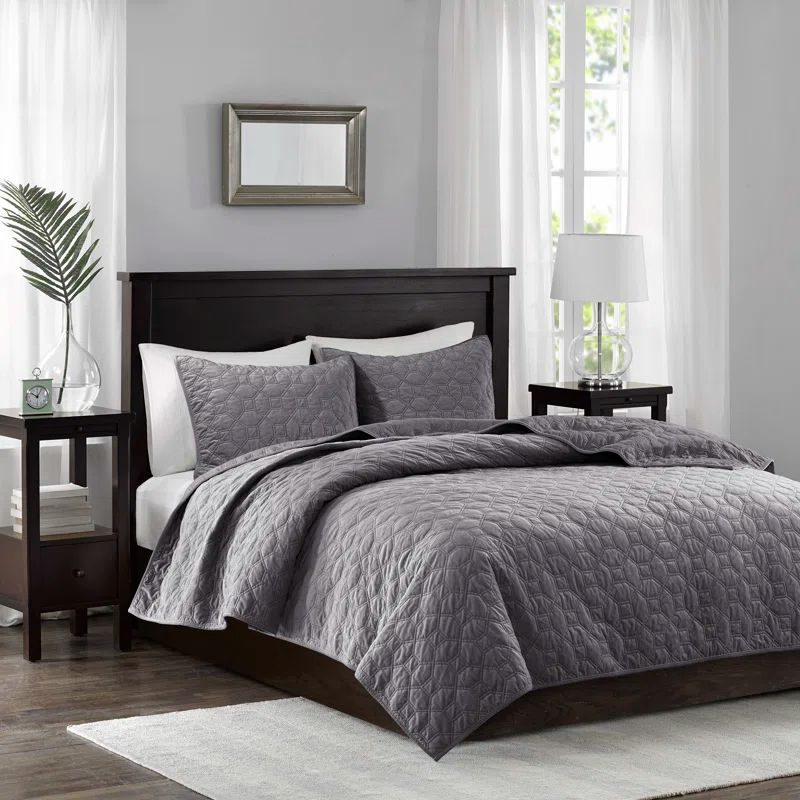 Gray King Velvet Reversible Quilt Set with Shams